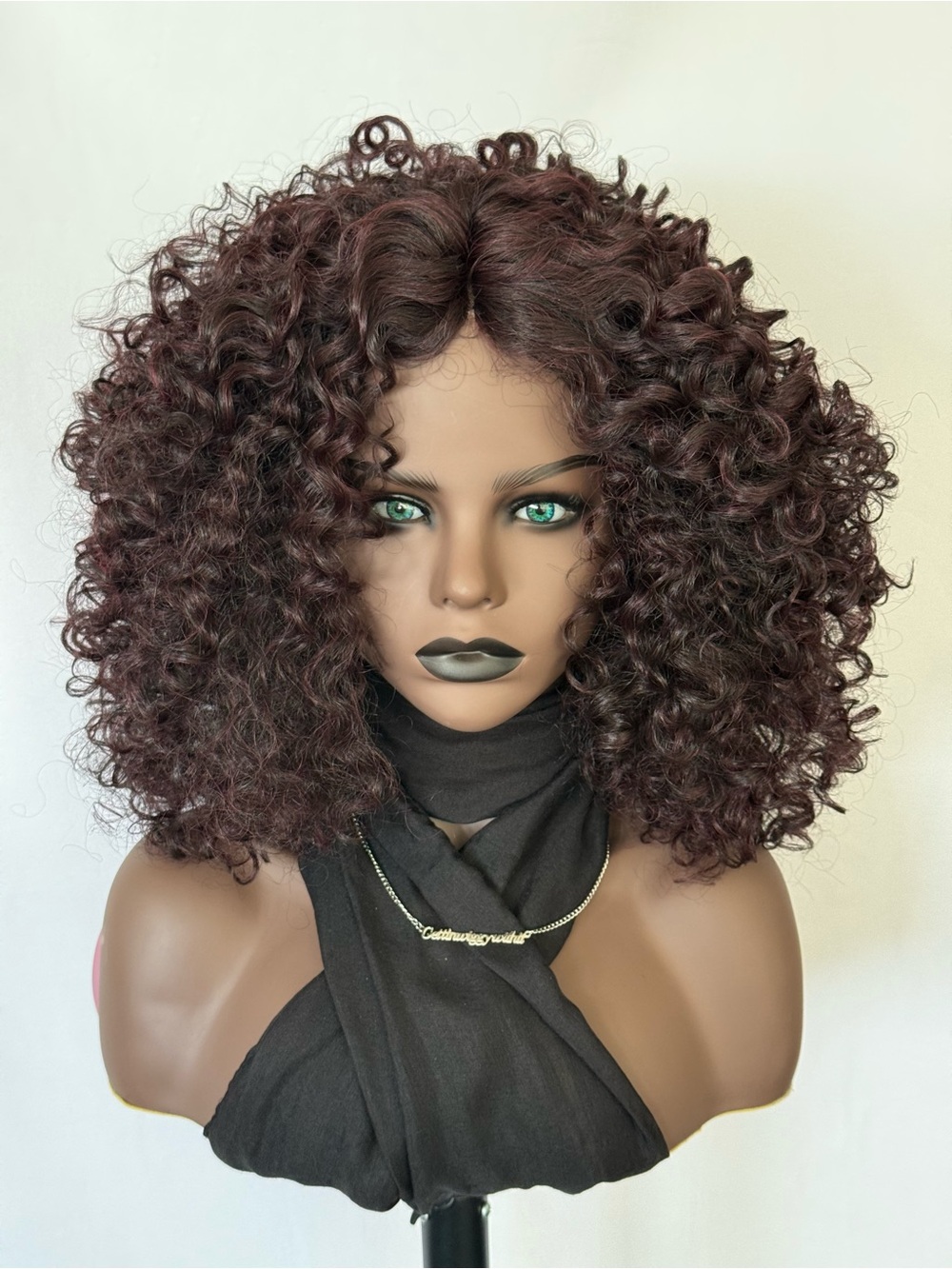 Naturali Star Burgundy “Put On & Gi” Curly Synthetic Wig - NWT! 🌺